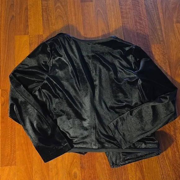 Black Velvet Open Front Blazer - Picture 3 of 3
